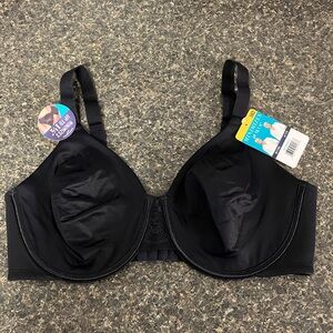11/13 NWT vanity fair black underwire bra 38D style # 76084